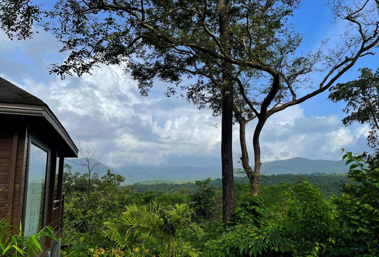 Hotel The Postcard Hideaway, Netravali Wildlife Sanctuary, Goa Vichondrem Exterior foto